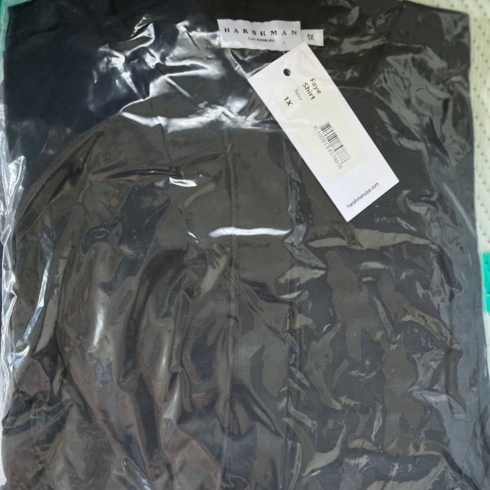 Harshman Faye Shirt Black Sx 1X NWT - Picture 2 of 3